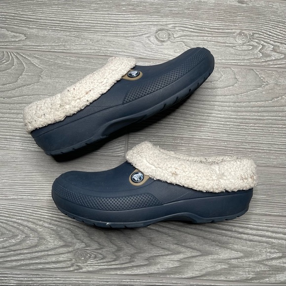 CROCS | Shoes | Crocs Classic Blitzen 